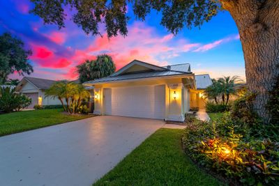 418 River Edge Road, House other with 3 bedrooms, 2 bathrooms and null parking in Jupiter FL | Image 1