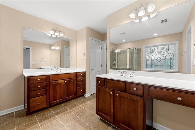 2798 Loftview Sq, Townhouse with 3 bedrooms, 4 bathrooms and null parking in Atlanta GA | Image 18