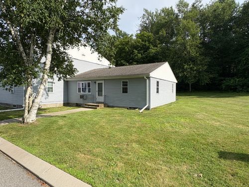 apt-k-73 Horse Pond Rd, Salem, CT, 06420-4033 | Card Image
