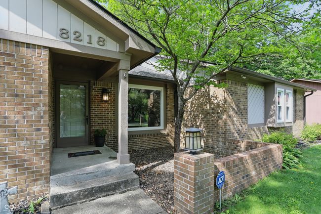 8218 San Carlos Ct, House other with 3 bedrooms, 2 bathrooms and null parking in Indianapolis IN | Image 4