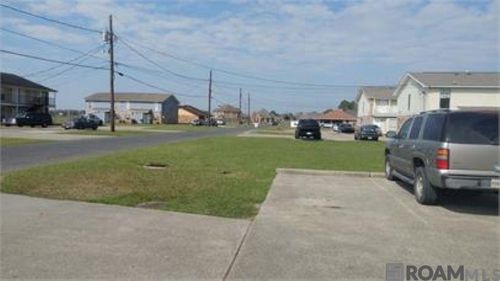 b-116 Oakridge Av Oak Ridge Ave, Donaldsonville, LA, 70346-4395 | Card Image
