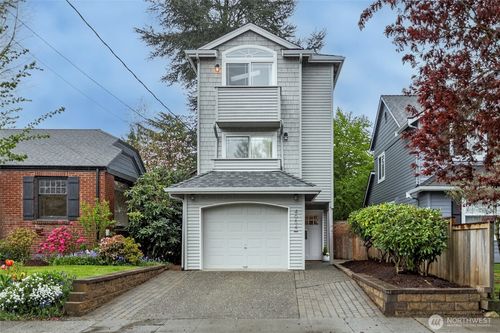 4054 54th Ave Sw, Seattle, WA, 98116-3644 | Card Image