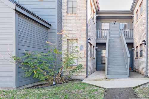 apt-403-210 Oak Bay St, Rockport, TX, 78382-6920 | Card Image