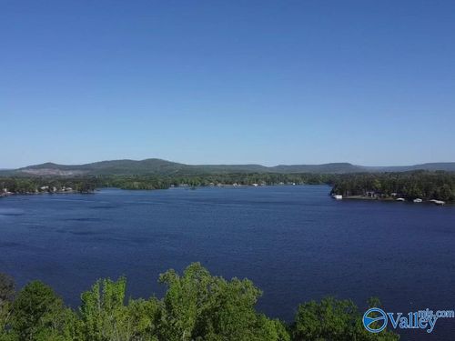 106 Monte Sano Dr, Scottsboro, AL, 35769-7925 | Card Image