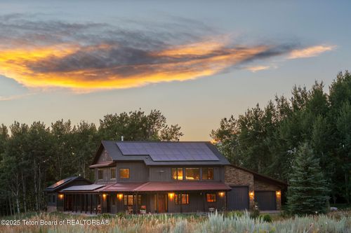 300 W Teton Hideaway Dr, Alta, WY, 83414-4545 | Card Image