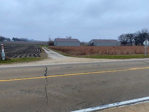 33278 N State Rd, Genoa, IL, 60135-8203 | Card Image