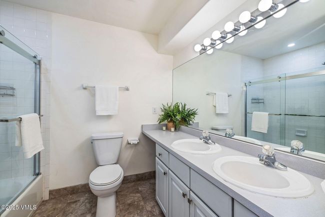 A - 210 June Creek Rd, Home with 4 bedrooms, 4 bathrooms and 5 parking in Edwards CO | Image 12
