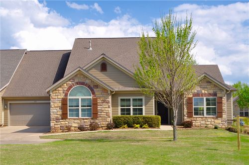 1303 Sw Doe Ln, Bentonville, AR, 72713-8390 | Card Image
