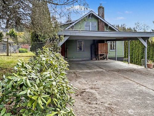 2400 38th St, Bellingham, WA, 98229-3312 | Card Image
