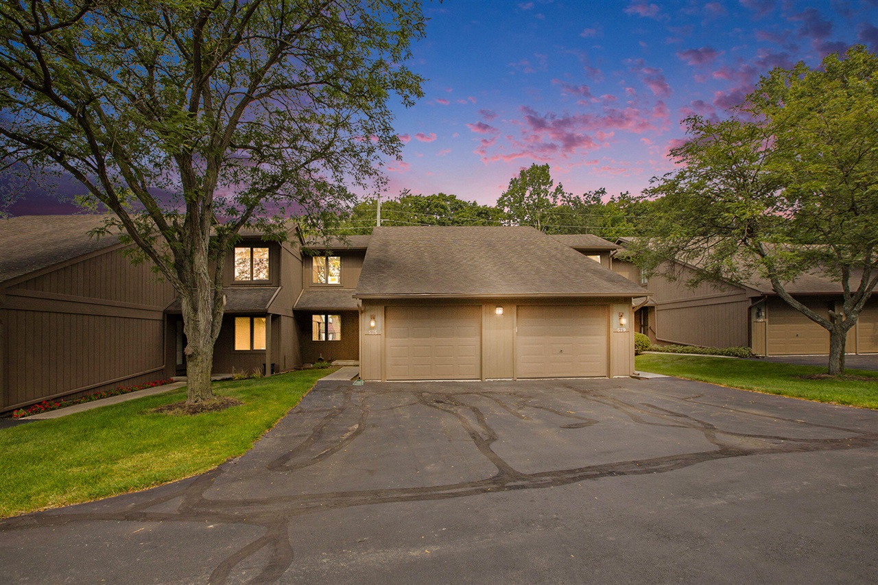 Place , Saline, MI 48176