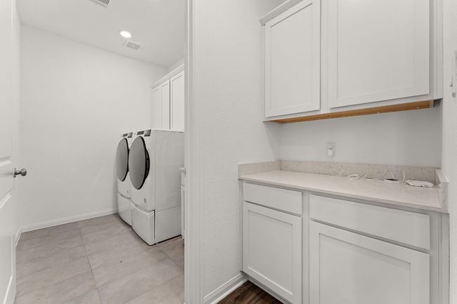 2004 Long Shadow Ln, House other with 3 bedrooms, 3 bathrooms and 4 parking in Georgetown TX | Image 15