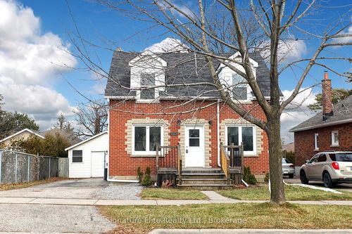 upper-254 Hibbert Ave, Oshawa, ON, L1J1V3 | Card Image