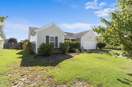 234 Red Carnation Dr, Holly Ridge, NC, 28445-7942 | Card Image