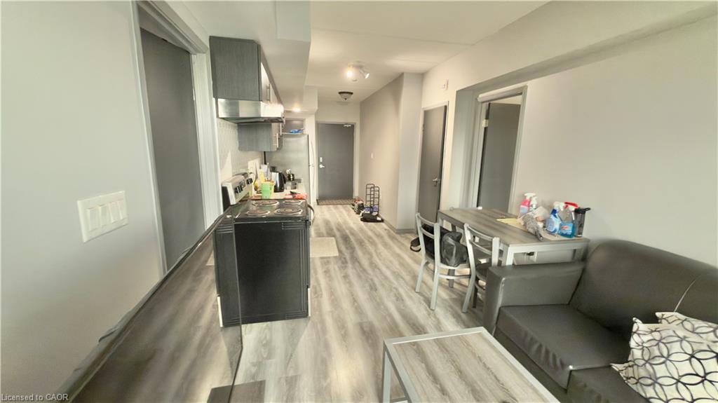 Residential Lease in Waterloo 3