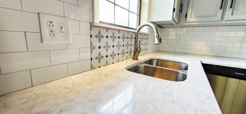 220 Ridgeside Rd, Whitwell, TN, 37397-7033 | Card Image