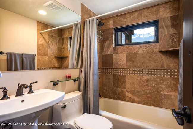25 - 4000 Brush Creek Rd, Townhouse with 2 bedrooms, 2 bathrooms and 1 parking in Snowmass Village CO | Image 10