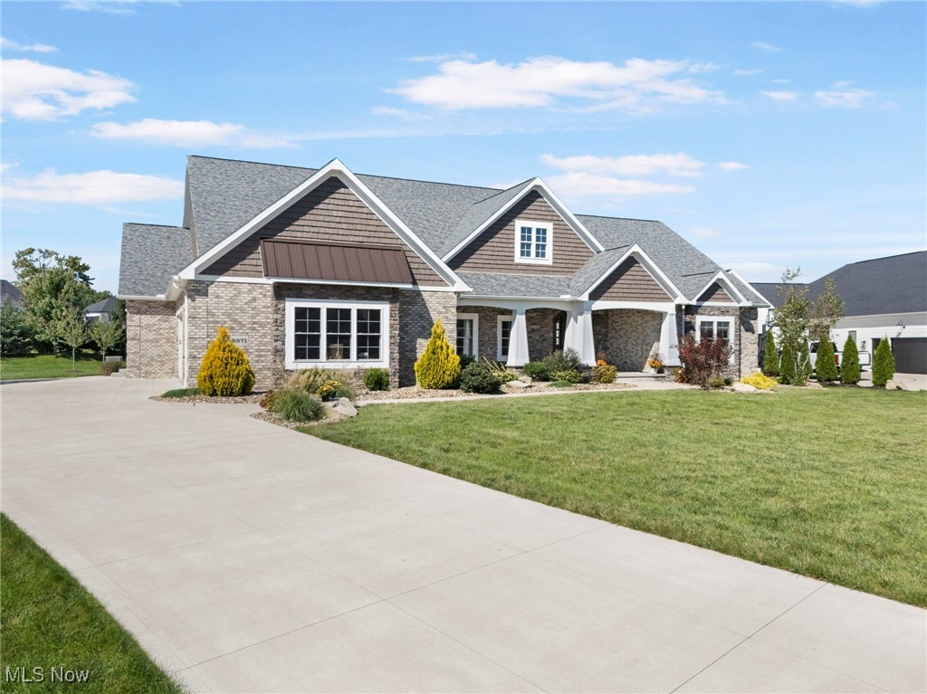Camden Rd, Massillon, OH 44646