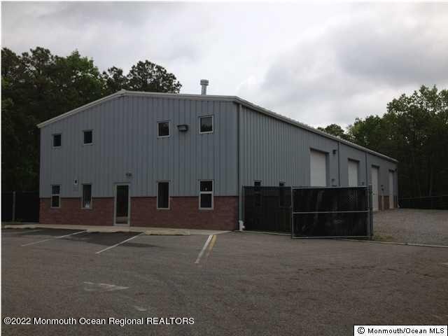 Commercial Lease in Jackson 2