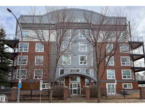 7839 96 St Nw, Edmonton, AB, T6C4R4 | Card Image