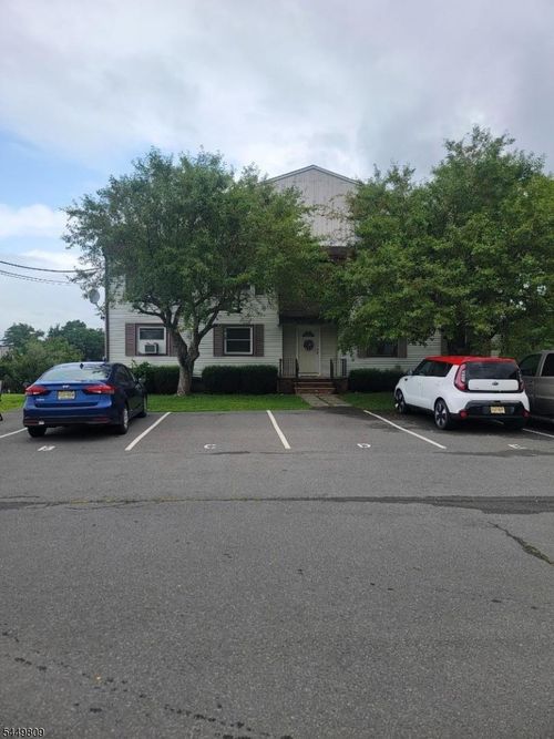 b-390 Shore Dr, Montague, NJ, 07827 | Card Image