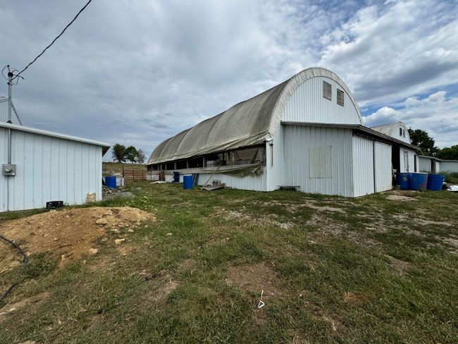 2076 Bald Hill Rd, Home with 5 bedrooms, 1 bathrooms and null parking in Hillsboro KY | Image 16
