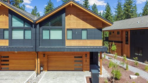 160 Sierra Colina Dr, Stateline, NV, 89449 | Card Image