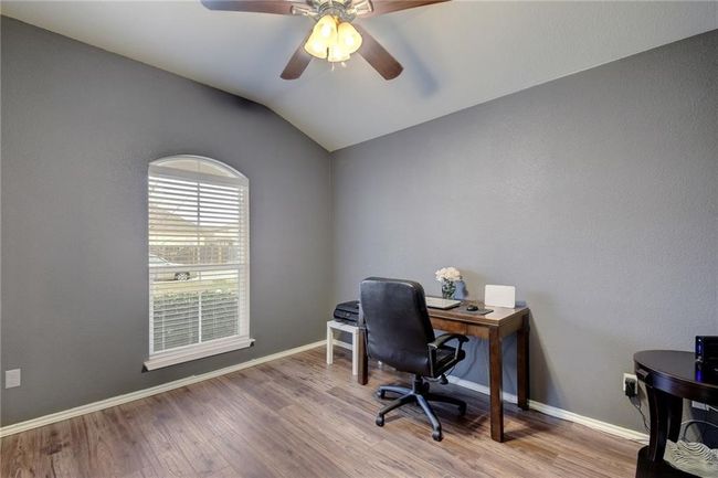 1036 Estival Dr, House other with 3 bedrooms, 2 bathrooms and 4 parking in Kyle TX | Image 20