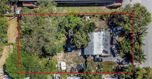 2743 Pierce St, Hollywood, FL, 33020-3839 | Card Image