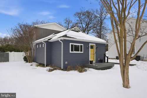 212 Spruce Ave, EDGEWATER, MD, 21037-4801 | Card Image