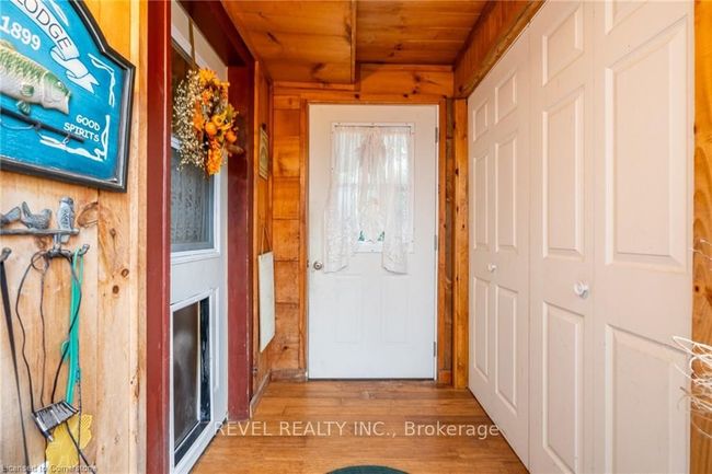 24 Lake Rd, House other with 2 bedrooms, 1 bathrooms and 2 parking in Selkirk ON | Image 9