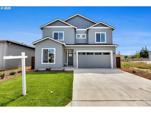 812 Se 35th St, Battle Ground, WA, 98604-3191 | Card Image