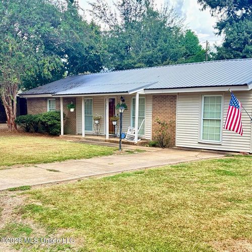 502 Kelli Ave, Belzoni, MS, 39038-3812 | Card Image
