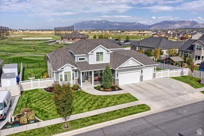 3692 W Hooded Crane Dr, House other with 6 bedrooms, 3 bathrooms and 8 parking in Clinton UT | Image 3