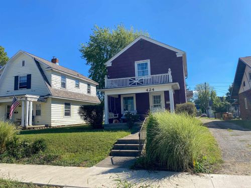 424 E South St, Winchester, IN, 47394-2232 | Card Image