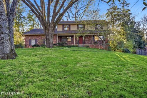 241 Crowfield Rd, Knoxville, TN, 37922-3463 | Card Image