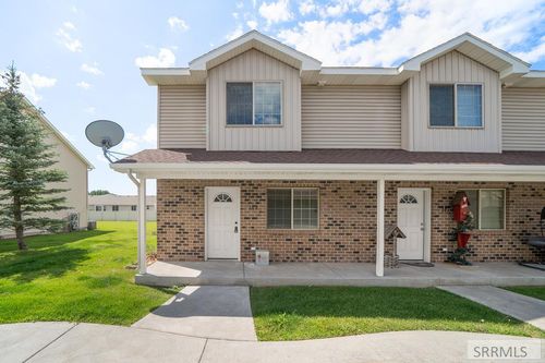 169 Robison Dr, Ammon, ID, 83406-4814 | Card Image