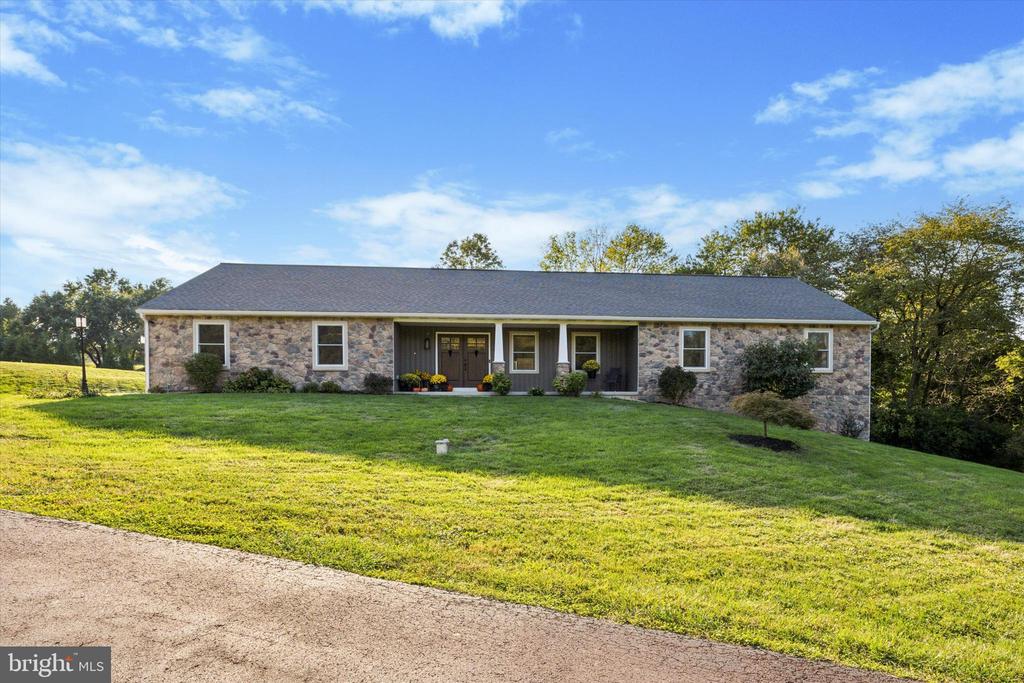 Schuylkill Rd, Spring City, PA 19475