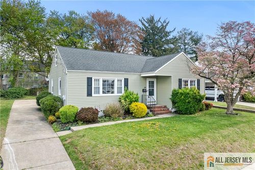 399 Division St, South Amboy, NJ, 08879-1980 | Card Image