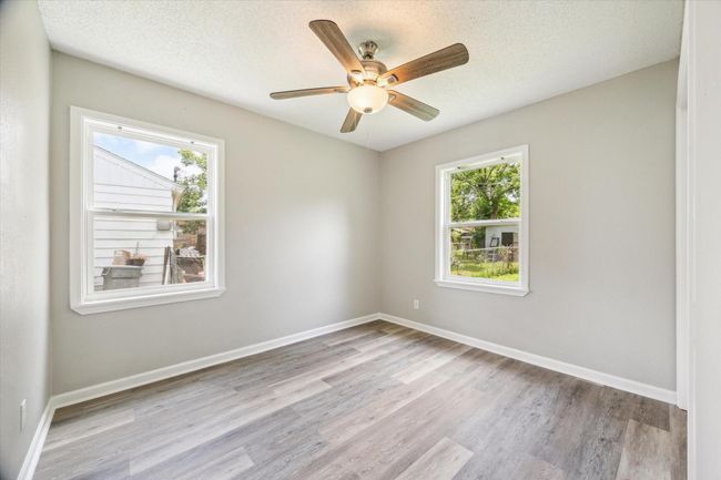 210 Laurel St, House other with 4 bedrooms, 2 bathrooms and null parking in Lake Jackson TX | Image 9