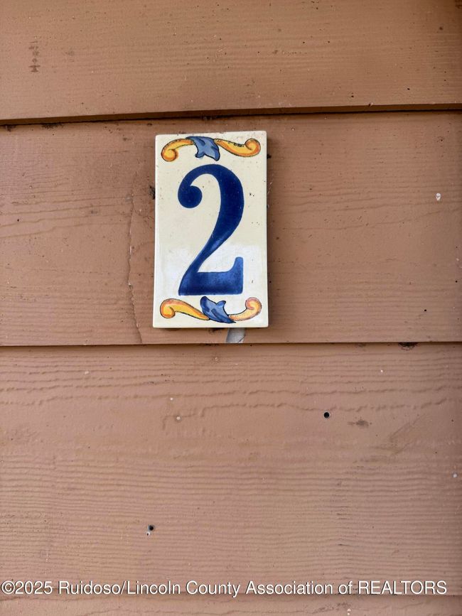 1 - 433 W 2 Nd St, Home with 3 bedrooms, 2 bathrooms and null parking in Capitan NM | Image 6