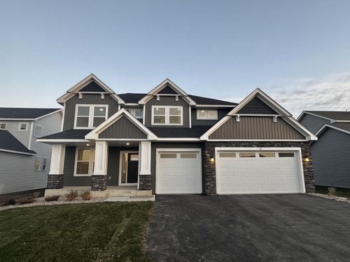 321 Ravencroft Rd, Waconia, MN, 55387-5522 | Card Image