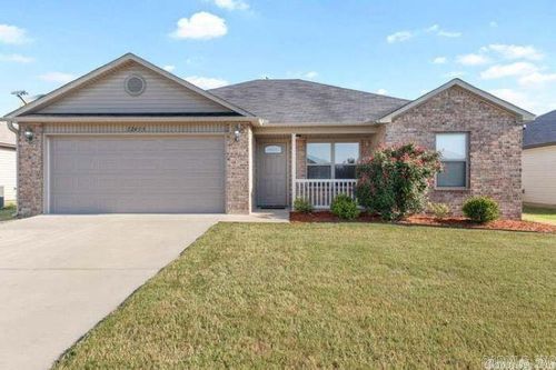 12413 Vision Ct, North Little Rock, AR, 72117-8011 | Card Image