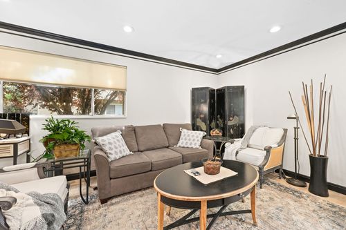 b202-1797 7600, West Jordan, UT, 84084-4070 | Card Image