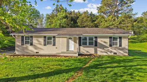 403 Old Dandridge Pike, Strawberry Plains, TN, 37871-3649 | Card Image