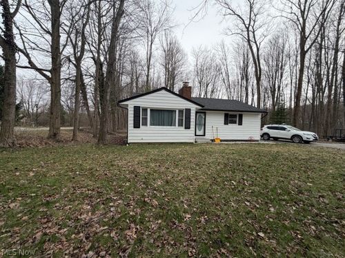 35180 Solon Rd, Solon, OH, 44139-2605 | Card Image