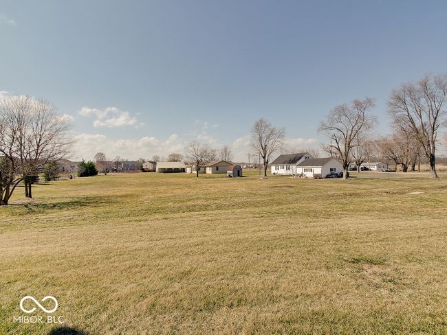view of yard | Image 42