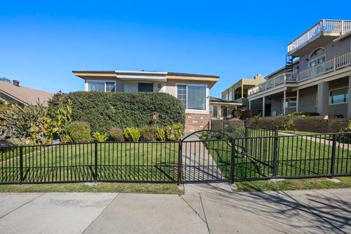4614 Saratoga Ave, San Diego, CA, 92107-2247 | Card Image