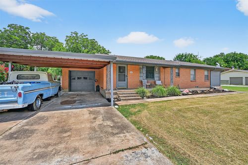 509 W Ash St, Celina, TX, 75009-6403 | Card Image