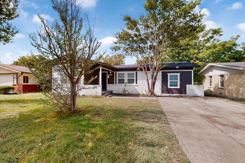 3831 Vanette Ln, Dallas, TX, 75216-6052 | Card Image