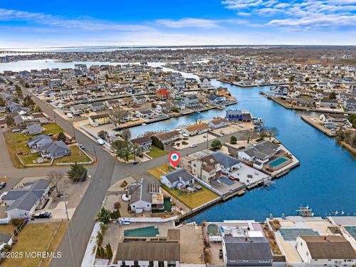 4 Jamaica Ave, Toms River, NJ, 08753-4732 | Card Image